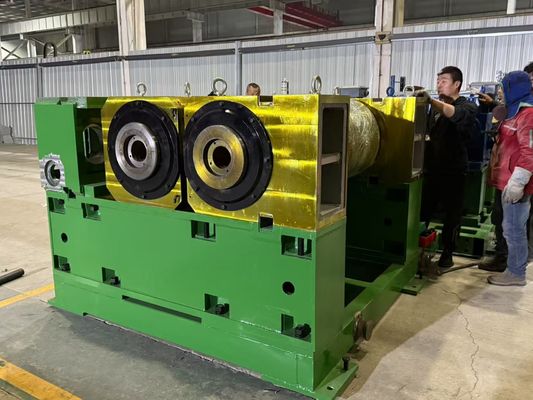 Shaking Screen Contained Rubber Powder Production Machine Mechanical Grinding And Sieving for Output